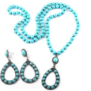 NEW Western Turquoise Pendant Necklace & Earrings